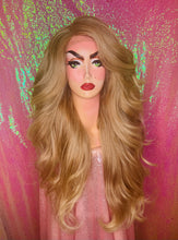 Load image into Gallery viewer, Grab & Glow: Honey Dipped Mandy