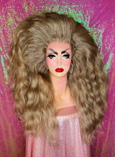 Load image into Gallery viewer, Ash Blonde Tiff