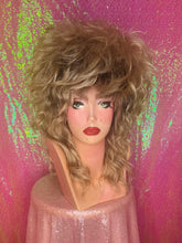 Load image into Gallery viewer, Courtney Mullet