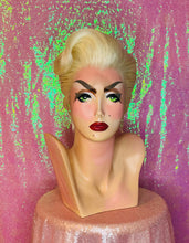 Load image into Gallery viewer, Platinum Blonde Leo