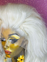 Load image into Gallery viewer, Platinum Blonde Tiff