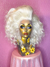 Load image into Gallery viewer, Platinum Blonde Cyndi