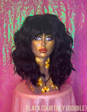 Load image into Gallery viewer, Black Courtney
